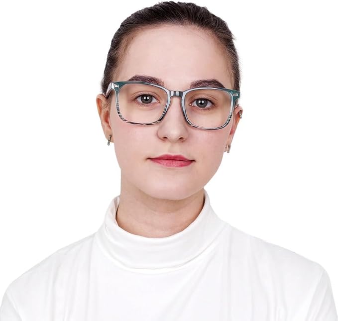 YEIN Bifocal Reading Glasses with Blue Light Blocking Lenses, Bifocal Reader for Women and Men, Vintage Square frame with Spring Hinge (+0.75/+3.25 magnification)