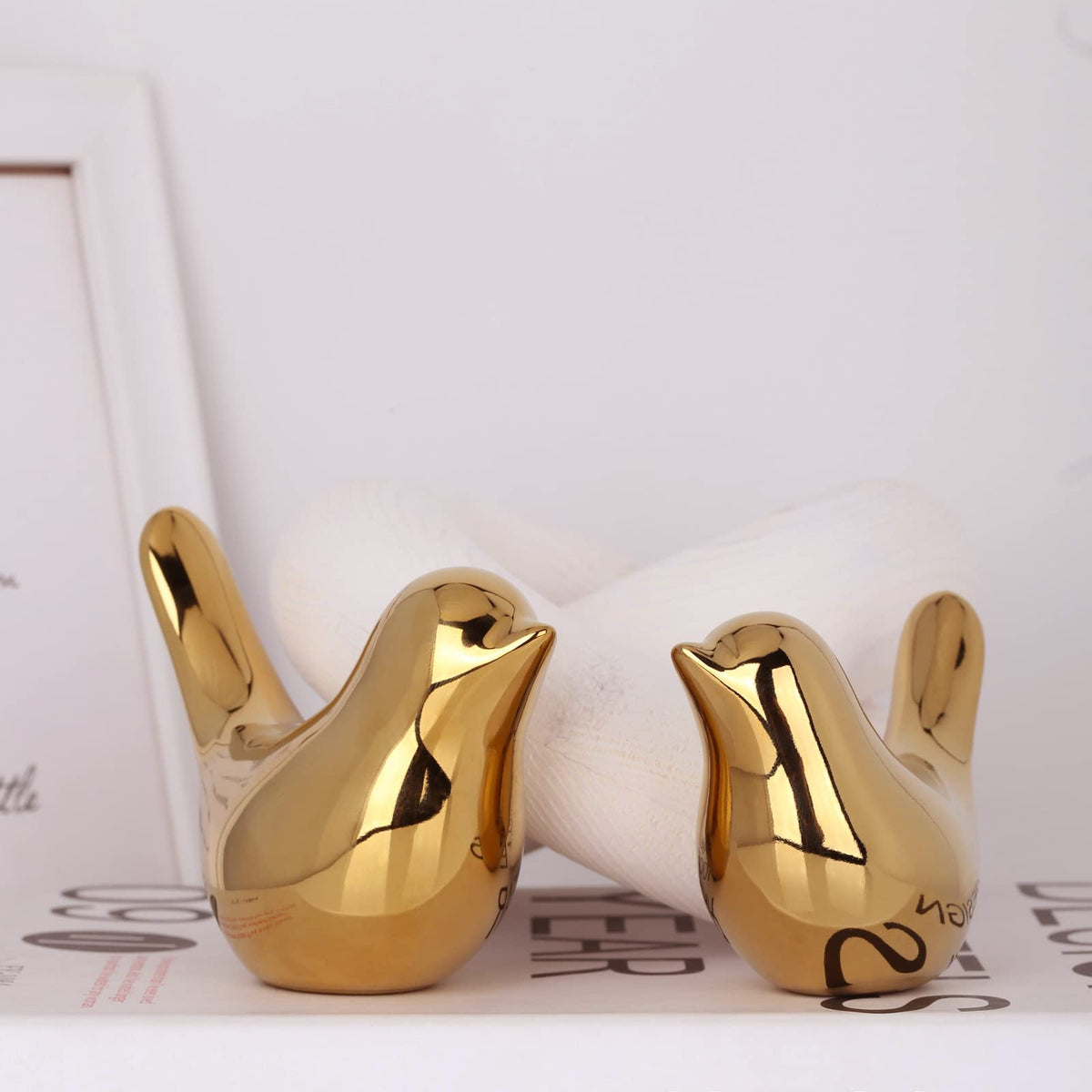 XMGZQ 2 Pcs Gold Decor Accents,Small Animal Statues,Modern Home Decorative, Birds Sculpture, Ornaments for Shelf, Bookshelf, Coffee Table,Knick Knacks Home Decor for Shelves(Gold Bird)