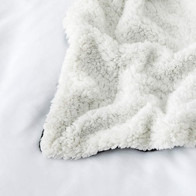 IR Imperial Rooms Sherpa Fleece Throw Blanket Twin Size for Couch - Thick and Warm Fluffy Black Blankets for Winter, Soft and Fuzzy Twin Blanket for Bed, 60x80 Inches