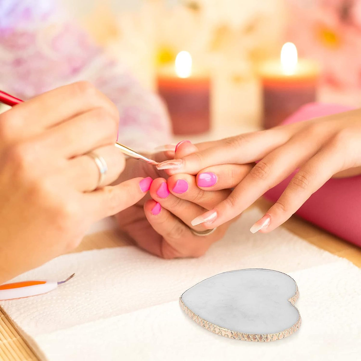 Resin Nail Art Palette Gold Edge Nail Holder Heart Shaped Color Makeup Foundation Mixing Tools Display Board Gel Nail Art Color Mixing Palette Painting Tray Manicure Tool
