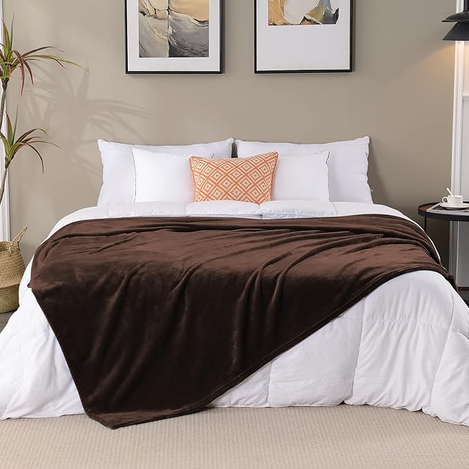 SOCHOW Flannel Fleece Blanket Twin Size, All Season Lightweight Super Soft Cozy Blanket for Bed or Couch, Brown, 60" X 80"