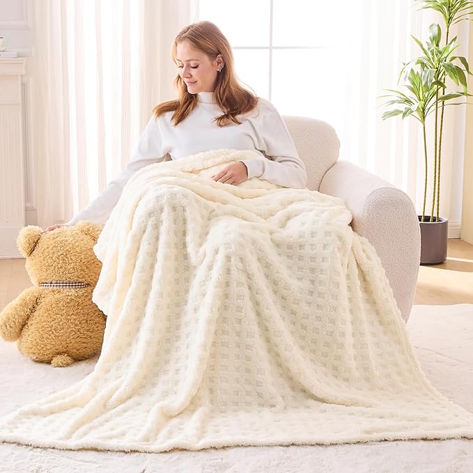 NEWCOSPLAY Super Soft Twin Blanket Ivory Premium Silky Flannel Fleece 3D Waffle Checkered Lightweight Bed Blanket All Season Use (Ivory, Twin(60"x80"))