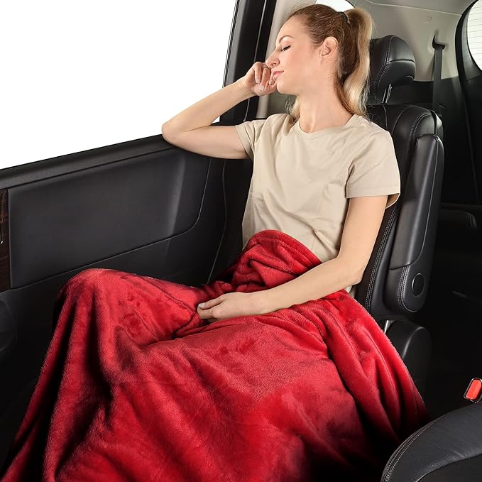 SOCHOW Flannel Fleece Blanket Throw Size, All Season Lightweight Super Soft Cozy Blanket for Bed or Couch, Classic Red, 50x60 inches