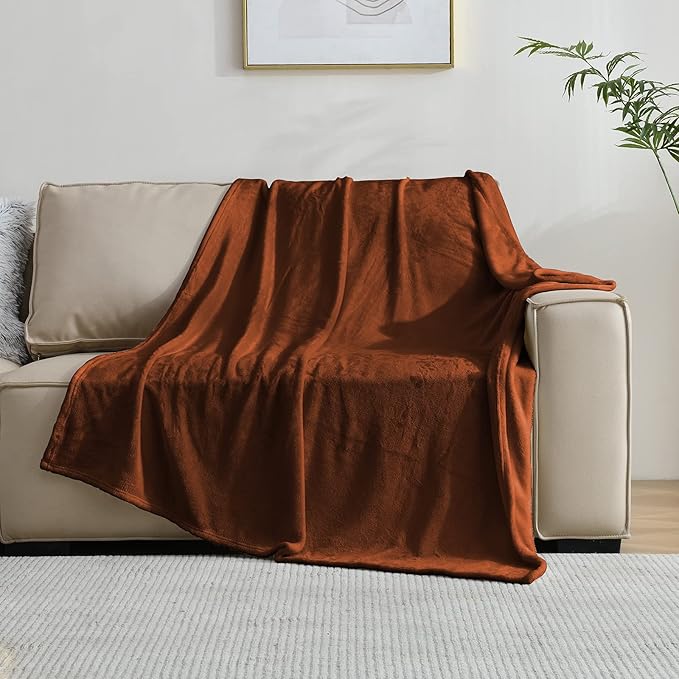 SOCHOW Flannel Fleece Blanket King Size, All Season Lightweight Super Soft Cozy Blanket for Bed or Couch, Caramel 90inch X108''