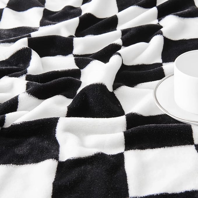 SOCHOW Checkered Flannel Throw Blanket, Soft Cozy Checkerboard Grid Pattern Fleece Blanket for Couch Bed Sofa, Black 50 x 60 Inches