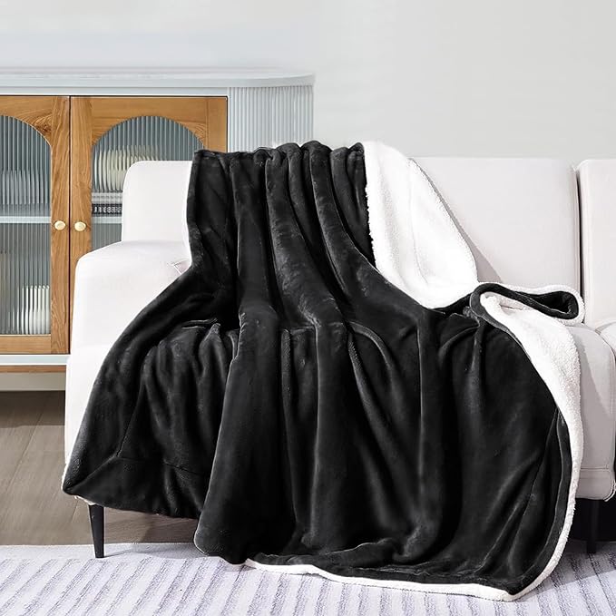 IR Imperial Rooms Sherpa Blankets Queen Size - Thick and Warm Black Blankets for Winter, Reversible Soft and Fuzzy Fluffy Queen Size Blanket for Bed, 90x90 Inches