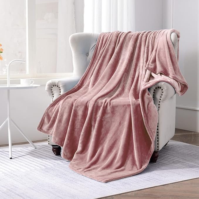 SOCHOW Flannel Fleece Blanket King Size, All Season Lightweight Super Soft Cozy Blanket for Bed or Couch, Dusty Pink, 90x108 inches