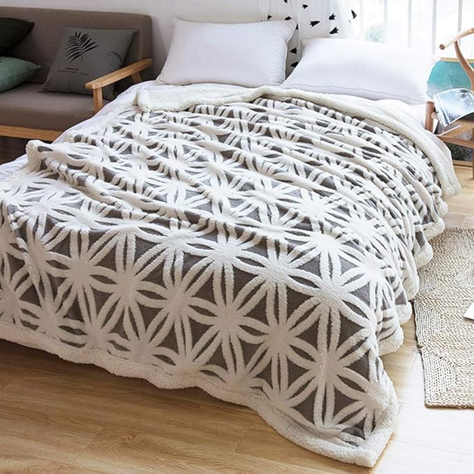 LOMAO Sherpa Fleece Blanket 60x80 Fuzzy Soft Throw Blanket Dual Sided Blanket for Couch Sofa Bed (Grey, 60''x80'')