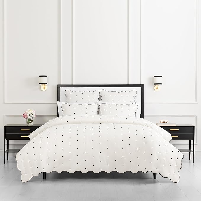 kate spade new york Scalloped Edge Euro Sham, 26" x 26" Decorative Pillow Cover, Single 100% Cotton Cover, Machine Washable, Marshmallow