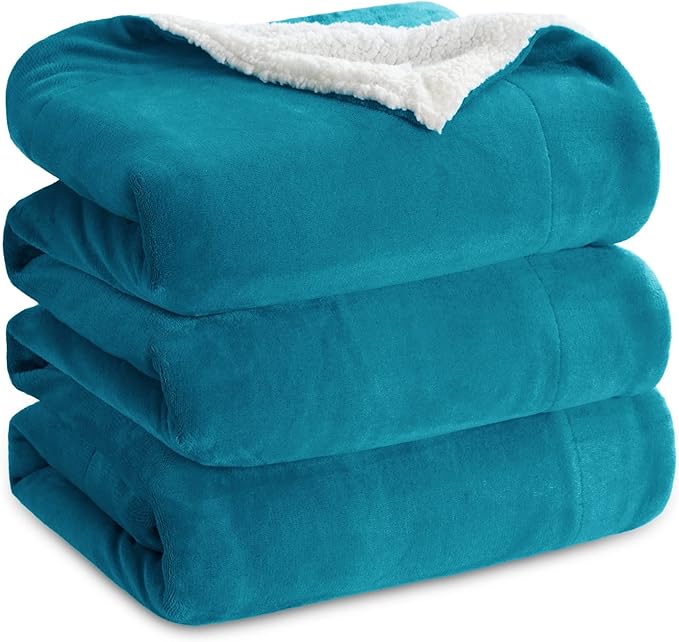 Bedsure Sherpa Fleece Blankets Queen Size for Bed - Thick and Warm, Soft Fuzzy Plush Queen Blanket for Winter, Teal, 90x90 Inches