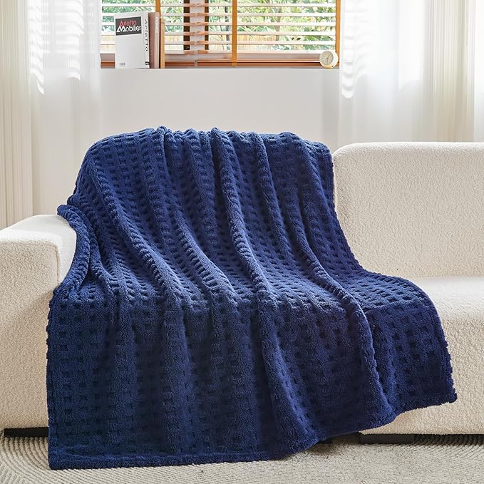 NEWCOSPLAY Super Soft Queen Blanket Navy Premium Silky Flannel Fleece 3D Waffle Checkered Lightweight Bed Blanket All Season Use (Dark Navy, Queen(90"x90"))