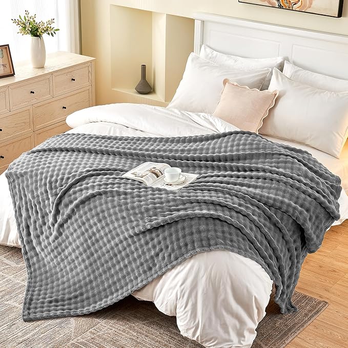 SOCHOW Grey Bubble Fleece Blanket for Couch, Super Soft Cozy Cute Throw Blanket for Women, Decorative Fuzzy Flannel Blanket, 60 x 80 Inches