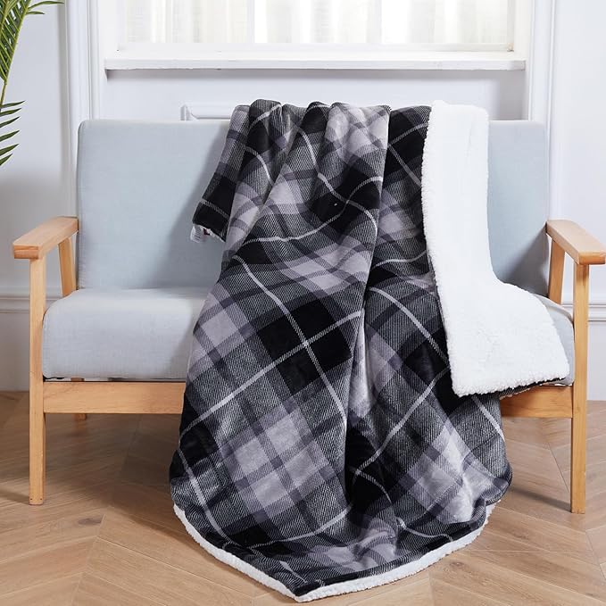 SOCHOW Sherpa Plaid Fleece Throw Blanket, Double-Sided Super Soft Luxurious Bedding Blanket 50 x 60 inches, Grey