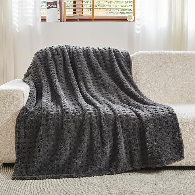 NEWCOSPLAY Super Soft Twin Blanket Grey Premium Silky Flannel Fleece 3D Waffle Checkered Lightweight Bed Blanket All Season Use (Dark Grey, Twin(60"x80"))