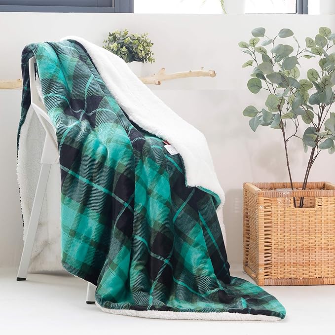 SOCHOW Sherpa Plaid Fleece Throw Blanket, Double-Sided Super Soft Luxurious Bedding Blanket 50 x 60 inches, Green