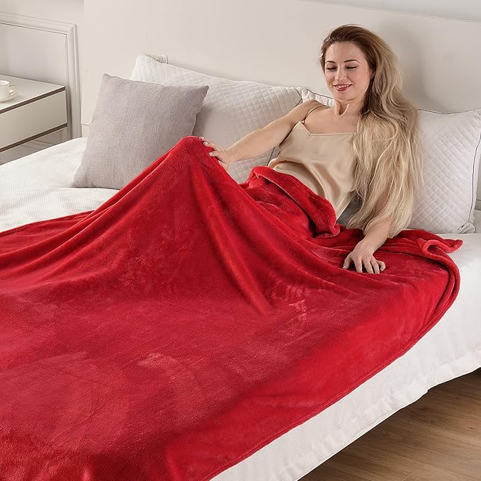 SOCHOW Flannel Fleece Blanket Twin Size, All Season Lightweight Super Soft Cozy Blanket for Bed or Couch, Classic Red 60inch X80''