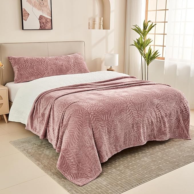 SOCHOW Super Soft Flannel Fleece Throw Blanket for Women, Lightweight Cozy Warm Leaves Textured Plush Blanket for Bed Couch Sofa, 50 x 60 Inches, Dusty Rose