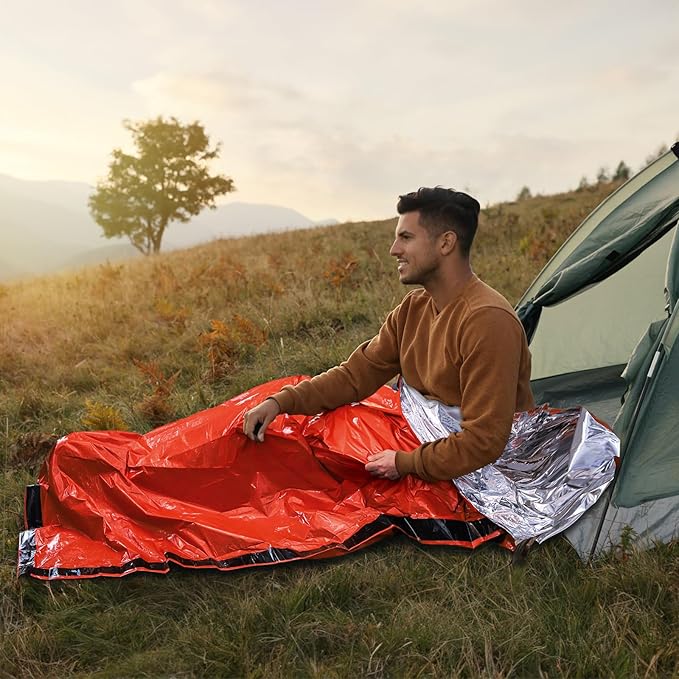 6 Pack Emergency Survival Sleeping Bags, Thermal Bivy Sack Blanket, Lightweight Portable Nylon Sack with Whistle, Aluminized PE Survival Gear Supplies for Camping Hiking, Outdoor Adventure