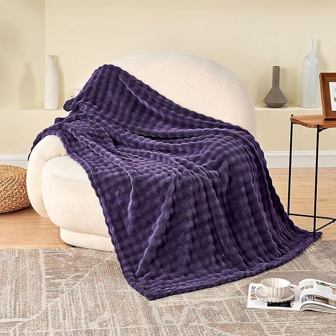 SOCHOW Aubergine Bubble Fleece Blanket for Couch, Super Soft Cozy Cute Throw Blanket for Women, Decorative Fuzzy Flannel Blanket, 60 x 80 Inches