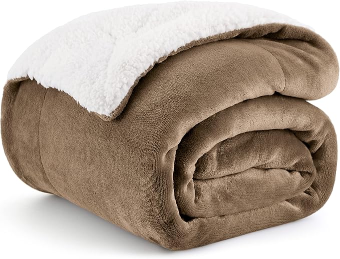 Bedsure Sherpa Fleece Throw Blanket Twin Size for Couch - Thick and Warm, Soft Fuzzy Plush Twin Blanket for Winter, Camel, 60x80 Inches