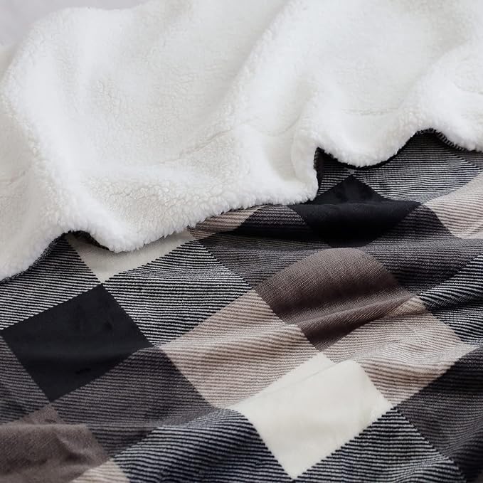 SOCHOW Buffalo Plaid Sherpa Fleece Throw Blanket, Double-Sided Checkered Super Soft Luxurious Bedding Blanket 50 x 60 inches, Black/White