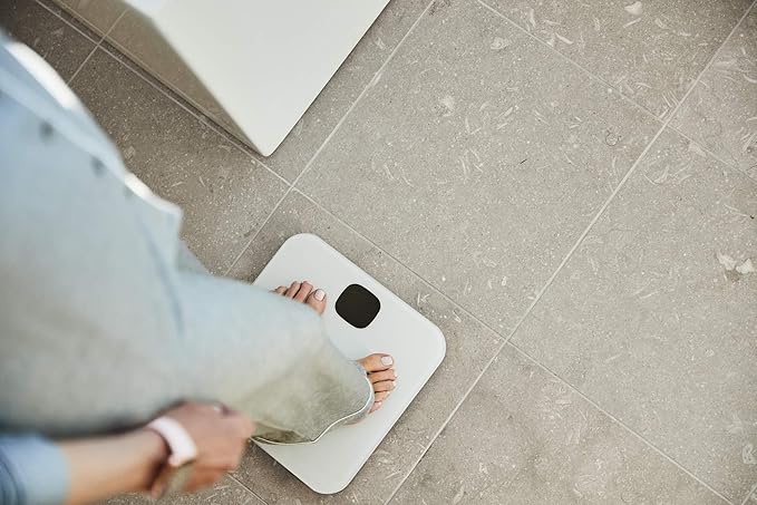 Fitbit Aria Air Bluetooth Digital Body Weight and BMI Smart Scale, White