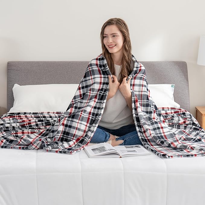 Berkshire Blanket-Classic Heavyweight Soft Printed VelvetLoft® Plush Warm Blanket, Twin Size Soft Fuzzy Blanket for Couch Sofa Bed, Plaid Black Red, 60in x 90in