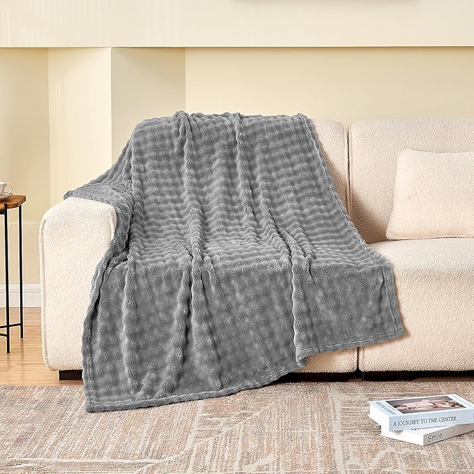SOCHOW Grey Bubble Fleece Blanket for Couch, Super Soft Cozy Cute Throw Blanket for Women, Decorative Fuzzy Flannel Blanket, 60 x 80 Inches
