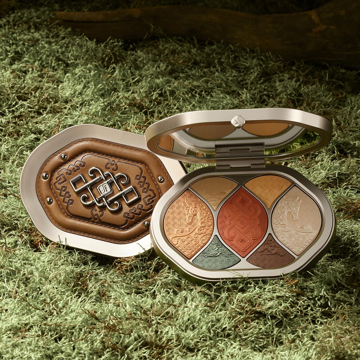 FLORASIS Into the Wild Palette (Nomadic Glam)