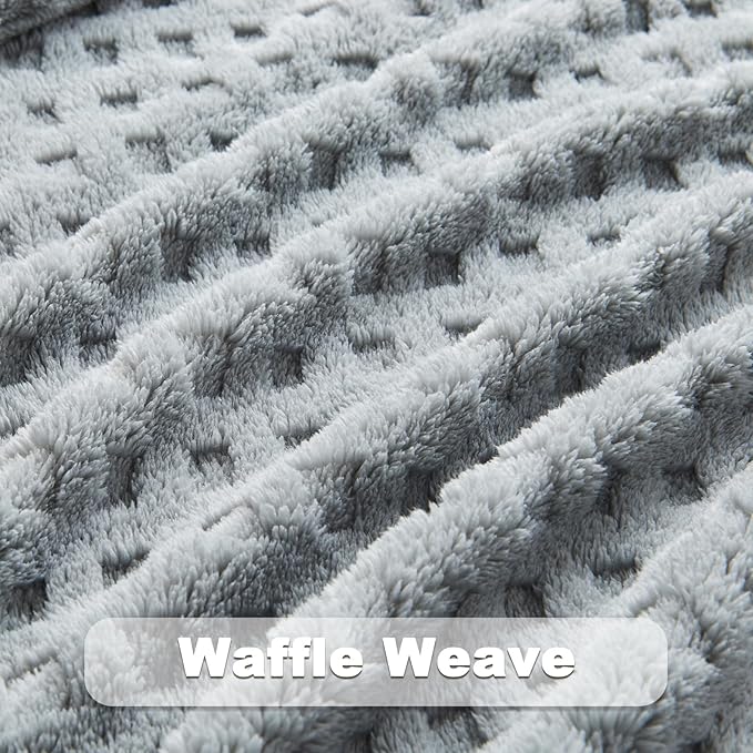 NEWCOSPLAY Super Soft Queen Blanket Grey Premium Silky Flannel Fleece 3D Waffle Checkered Lightweight Bed Blanket All Season Use (Light Grey, Queen(90"x90"))