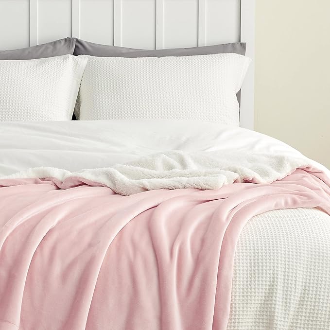 Bedsure Sherpa Fleece Throw Blanket for Couch - Thick and Warm, Soft Fuzzy Plush Throw Blanket for Winter, Pink, 50x60 Inches