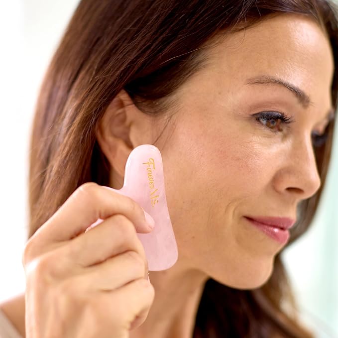 Rose Quartz Face Roller & Gua Sha Set Brazilian Natural Stone Anti Aging All Skin Types Jade Face Sculpting Face Massager for Women and men Face & Eyes Massager