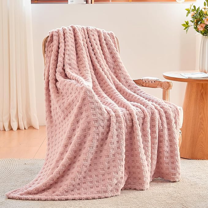 NEWCOSPLAY Super Soft Twin Blanket Pink Premium Silky Flannel Fleece 3D Waffle Checkered Lightweight Bed Blanket All Season Use (Pink, Twin(60"x80"))