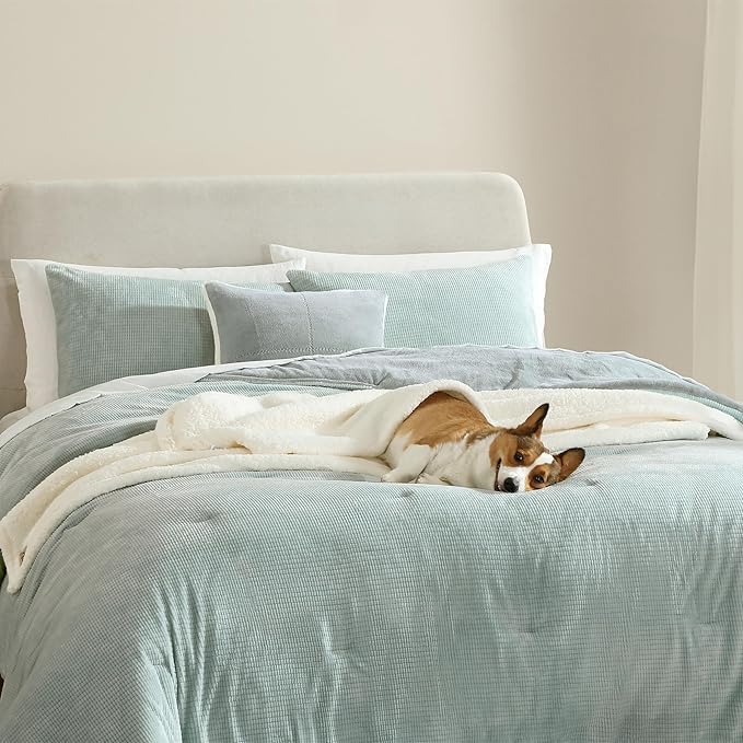 UGG Remina Comforter Set 5 Piece Bed in a Bag with Throw Blanket, Decorative Pillow, Shams, and Reversible Comforter Hypoallergenic Washable Luxury Fluffy Bedding Set, King, Blue Green Clear Creek