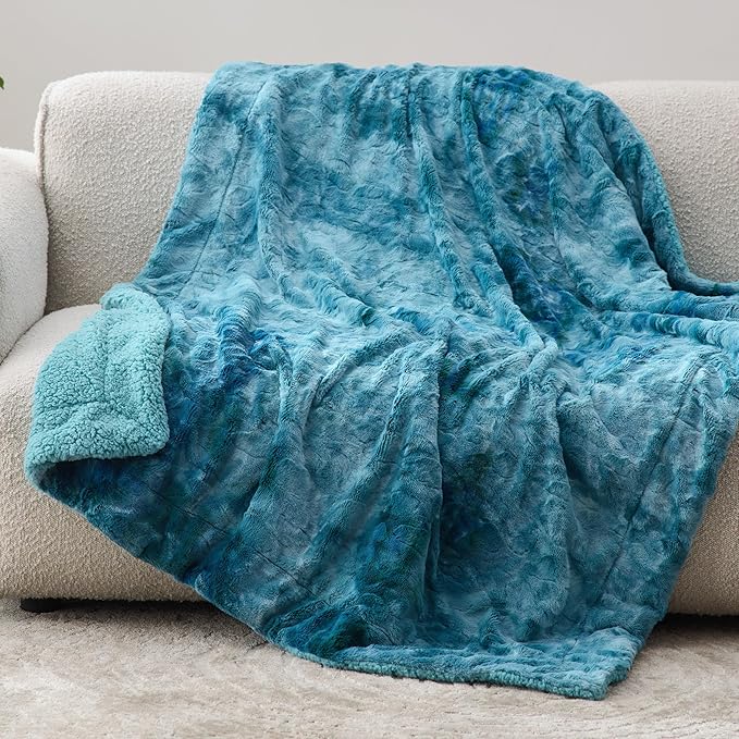 Bedsure Sherpa Blanket - Soft, Fuzzy & Fluffy Faux Fur - Warm, Cozy Throw Blanket for Couch, Sofa and Bed, Tie Dye Design, Teal, 50x60 Inches