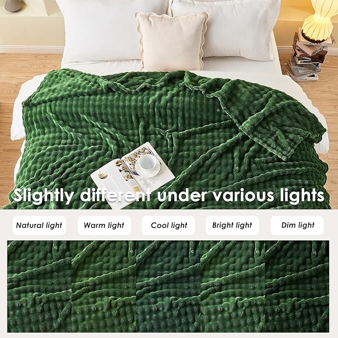 SOCHOW Olive Green Bubble Fleece Blanket for Couch, Super Soft Cozy Cute Throw Blanket for Women, Decorative Fuzzy Flannel Blanket, 50 x 60 Inches