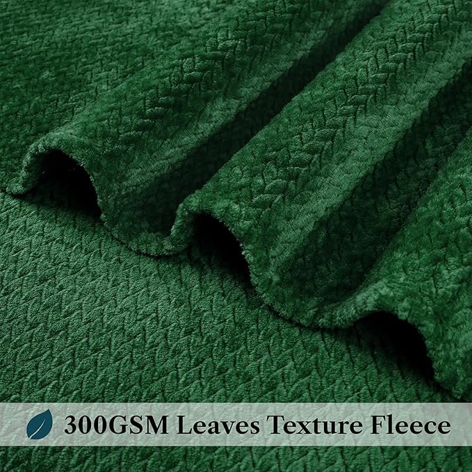 PAVILIA Soft Fleece Forest Green Throw Blanket for Couch, Lightweight Plush Warm Blankets for Bed, Fuzzy Cozy Flannel Blanket Throw for Sofa, Travel, Jacquard Pattern, Emerald Green, 50x60 inch