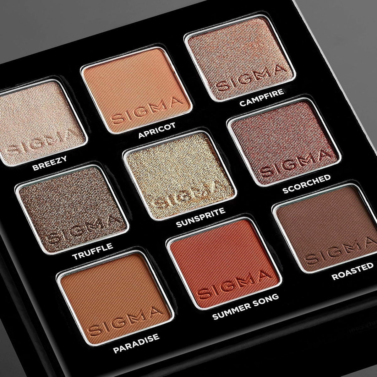 Sigma Beauty On-the-Go Eyeshadow Palette - Fiery - 9 Bold Eyeshadow Shades in Matte, Shimmer and Metalic Finishes - Highly Pigmented Vegan Eye Makeup Palette - Clean Beauty Products