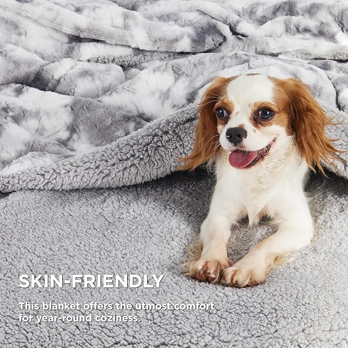 Bedsure Sherpa Blanket - Soft, Fuzzy & Fluffy Faux Fur - Warm, Cozy Throw Blanket for Couch, Sofa and Bed, Tie Dye Design, Light Grey, 50x60 Inches