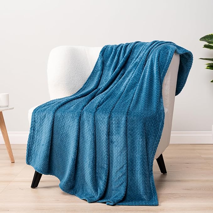 PAVILIA Soft Fleece Teal Blue Throw Blanket for Couch, Lightweight Plush Warm Blankets for Bed, Fuzzy Cozy Flannel Blanket Throw for Sofa, Travel, Jacquard Pattern, Teal Blue, Twin, 60x80 inch