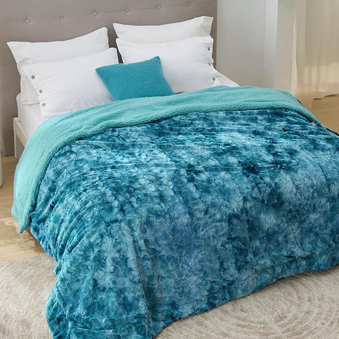 Bedsure Sherpa Blanket Queen Size - Soft, Fuzzy & Fluffy Faux Fur - Warm, Cozy Blanket for Couch, Sofa and Bed, Tie Dye Design, Teal, 90x90 Inches