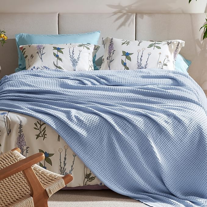 Bedsure 100% Cotton Blanket King Size for Bed - Breathable and Soft, Waffle Weave Blanket for Summer Spring, Sky Blue, 104x90 inches
